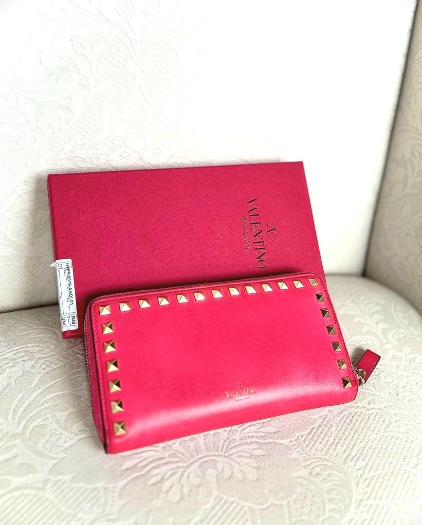 Valentino rockstud continental 2025 wallet