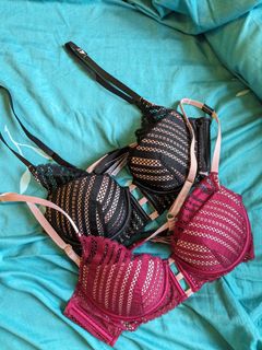 (Category: ) located in . Submitted by workingclasswomen (Listing ID 1269500450, Image 1). Description: .