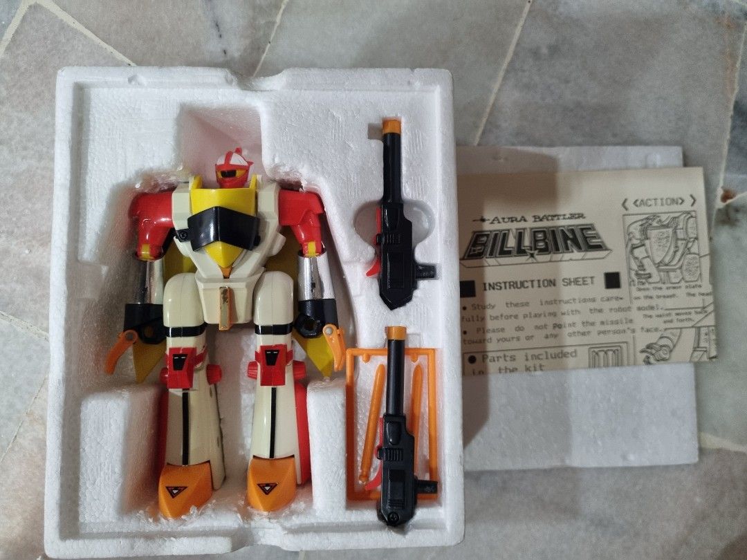 DATARN 3 DATAN ROBOT CLOVER MADE JAPAN 1970 VNTAGE DE CAST METAL