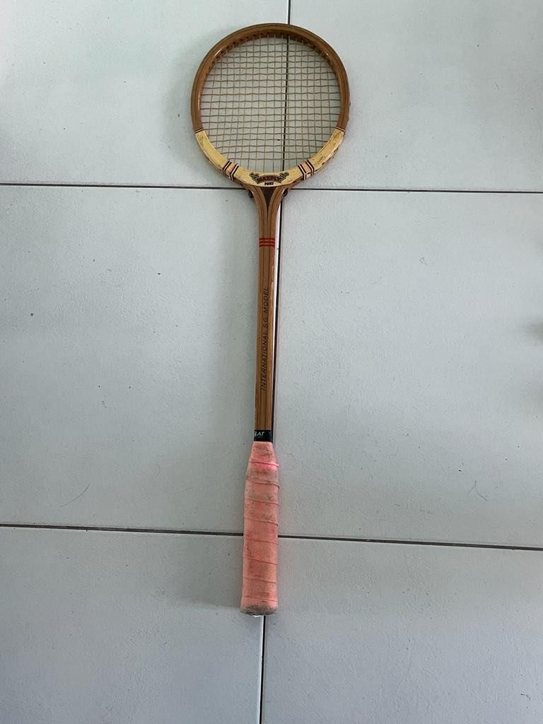 Vintage Squash Racket, Sports Equipment, Sports & Games, Racket & Ball