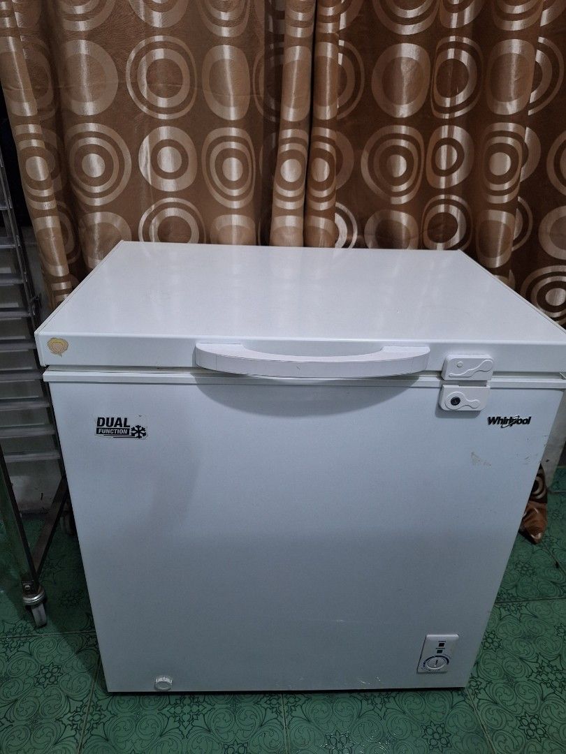 WHIRLPOOL CHEST FREEZER, TV & Home Appliances, Kitchen Appliances