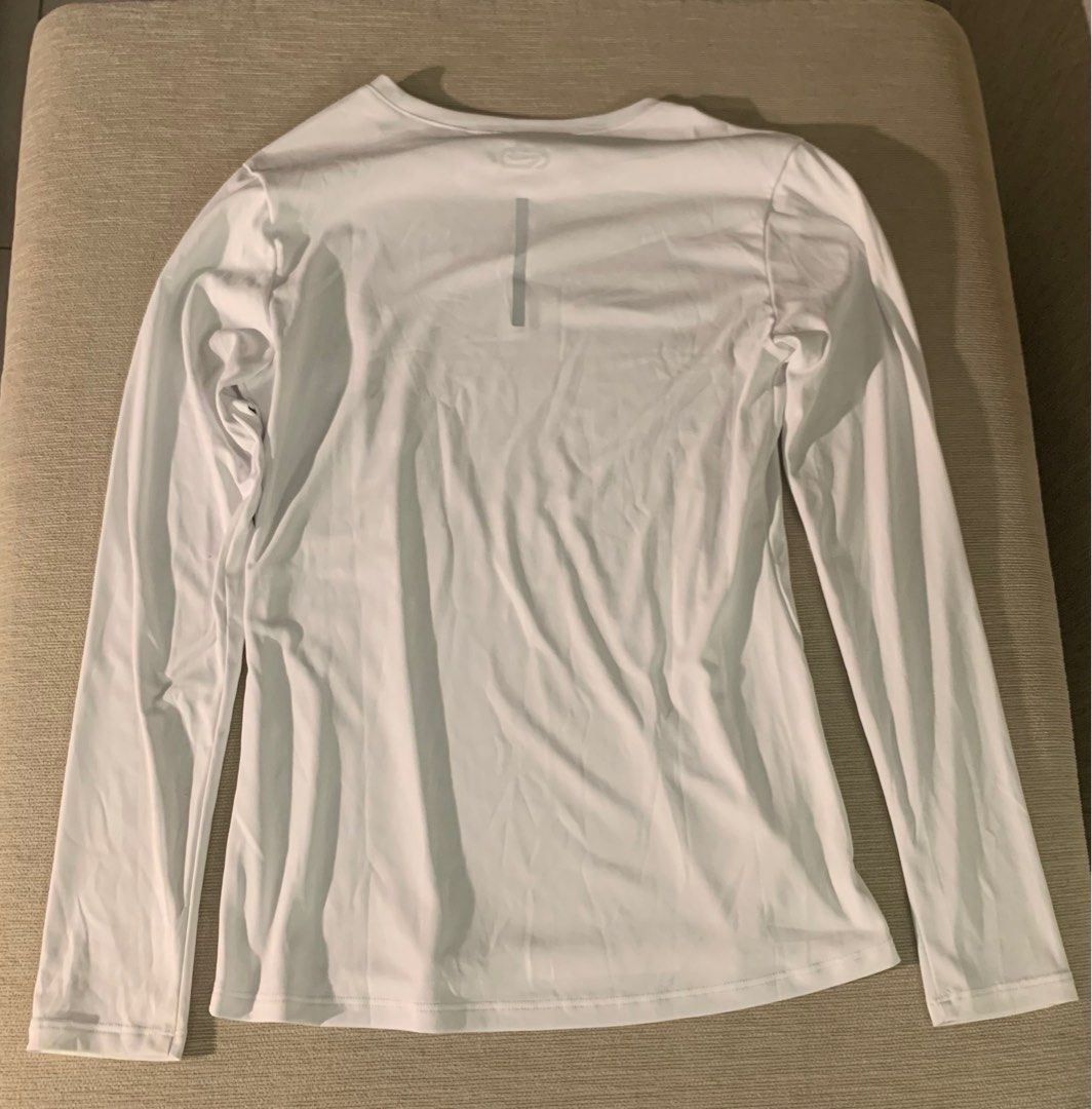 White long sleeve outlet sports top