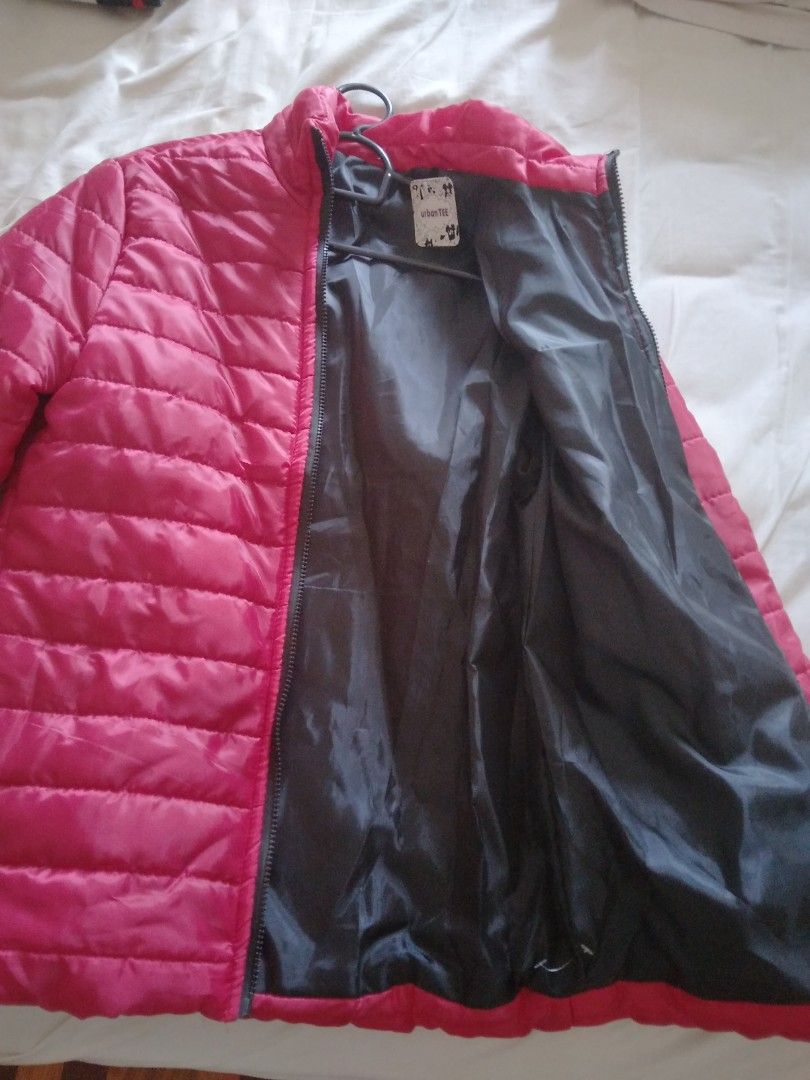 Winter jacket (Category: Coats, Jackets and Outerwear) located in Petaling Jaya. Submitted by pepper58 (Listing ID 1269497145, Image 3). Description: lightweight jacket. Brand new! fits size S to M. Measurements Pit 20inch, length 28inches, sleeves 23 inches.