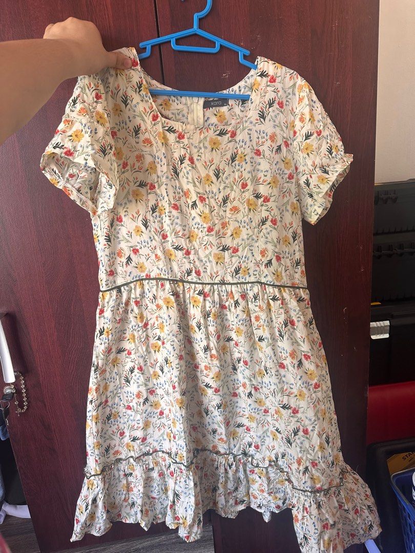 Xara Dress - Large to XL (Category: Dresses) located in Calamba. Submitted by lasania (Listing ID 1269488539, Image 1). Description: Original price: ₱2,550 Used only twice. Best for Large-XL body type. Knee level if worn ng 5’6 :).