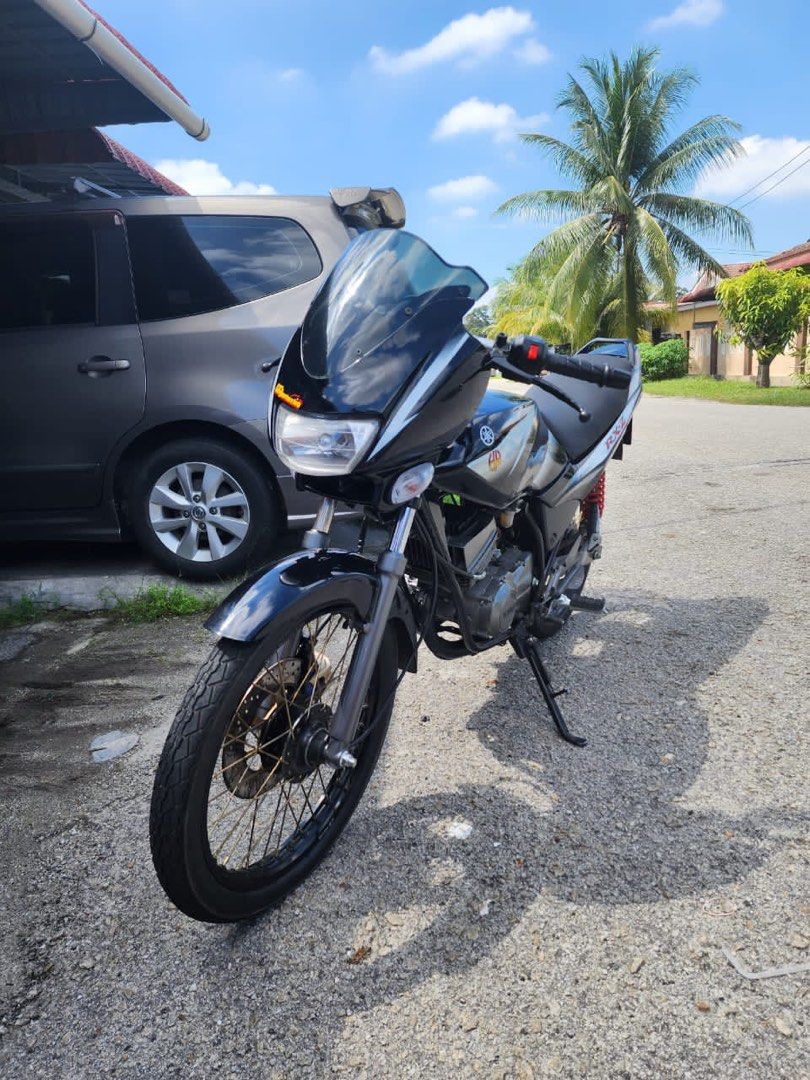 SELAYANG MARI - 🤩Back in 90s,Yamaha made the best wine in the world  #rxz135 #rxzcatalyzer #rxzmili #rxzmillenium #rxzmalaysia #rxzstilltheboss  #rxzlover #rxzmeranggi #rxzindonesia #rxzkejam #rxzmodifikasi #rxzmalaya  #rxzrestore #rxzenergy #rxzfamilia ...