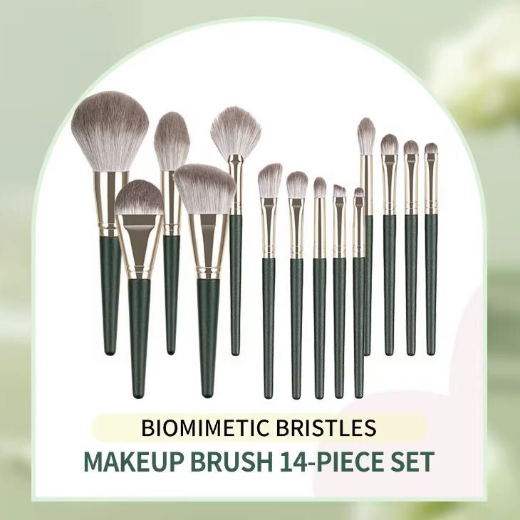 14pcs Makeup Brushes Powder Brush Foundation Brush Set (Category: Makeup) located in Pasig City. Submitted by dnc.onlineshop (Listing ID 1269733488, Image 2). Description: FB Msgr: Dnc Hairtech.