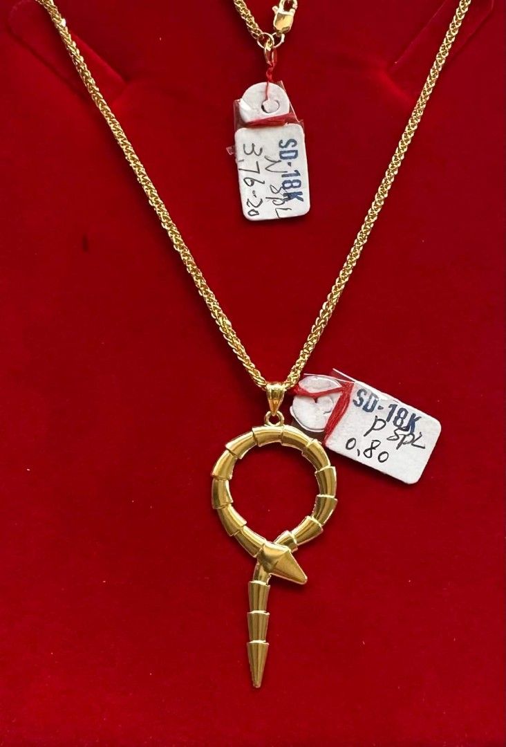 18K Saudi Gold serpentine necklace (Category: Necklaces) located in Manila. Submitted by bhelgoldseller2ndaccount (Listing ID 1269723973, Image 1). Description: New!!✨New!!✨New!! Authentic 18k Saudi Golds necklace 💫💫💫 💯pawnable/naisasanla 💯with high appraisal rate 💯good investment 💯Direct supplier price 😘 👉OPEN for resellers 👌👌 🌺please take time to evaluate their actual sizes and grams 👉👉Best panggift for all occasions ✅ Sold per gr