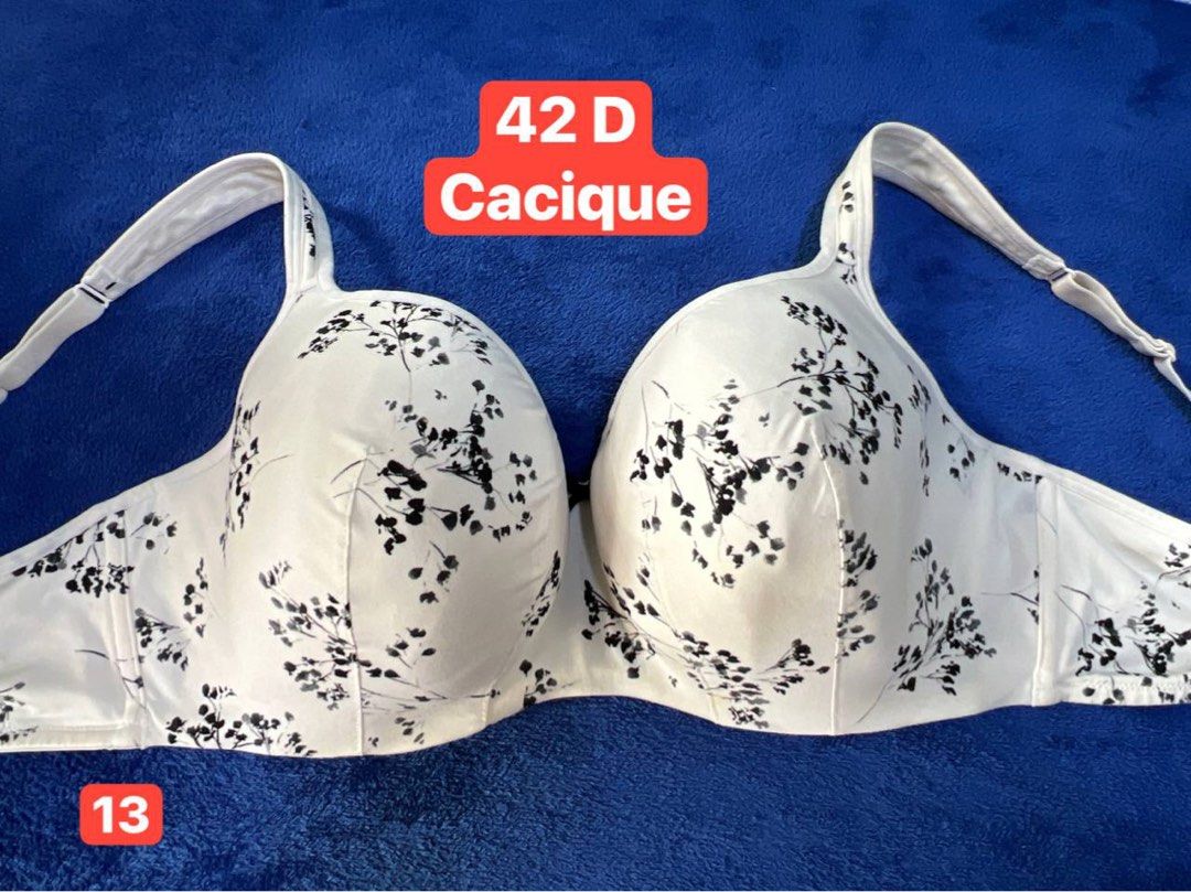 42D cacique, Women's Fashion, New Undergarments & Loungewear on
