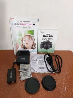 日本 Canon 650D 說明書 DB-LPE8 LP-E8 電池 充電座 鏡頭蓋 記憶卡 讀卡機