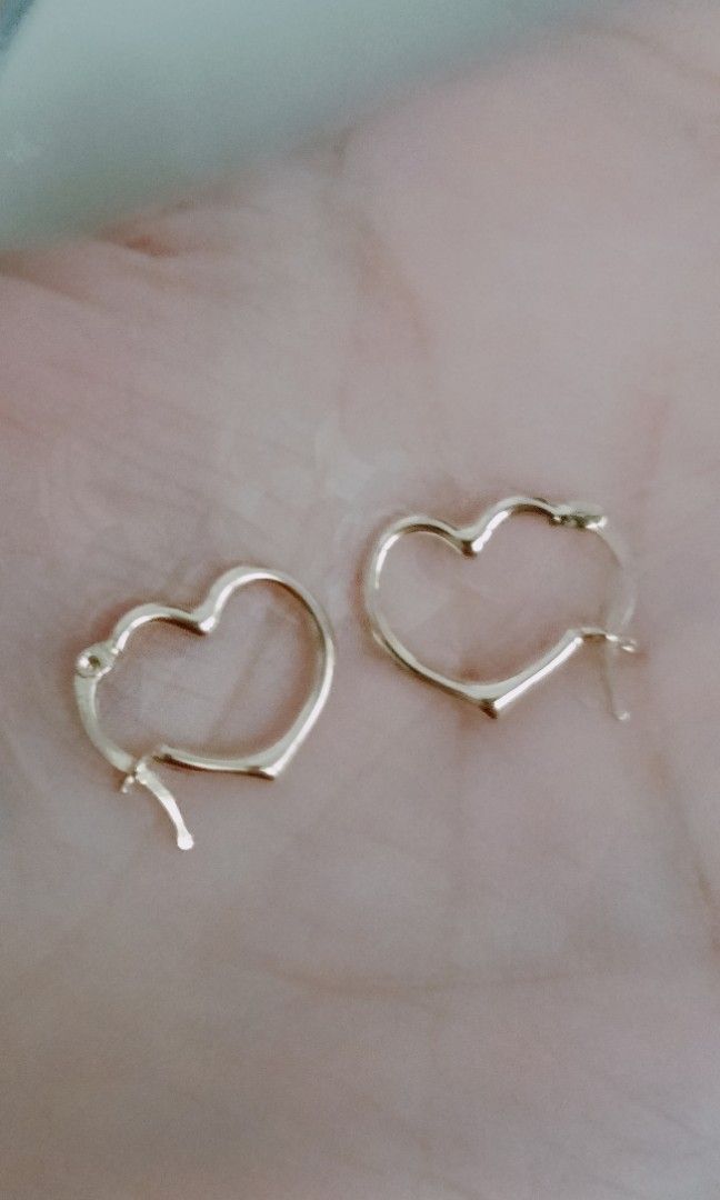 Cute sales earrings gold