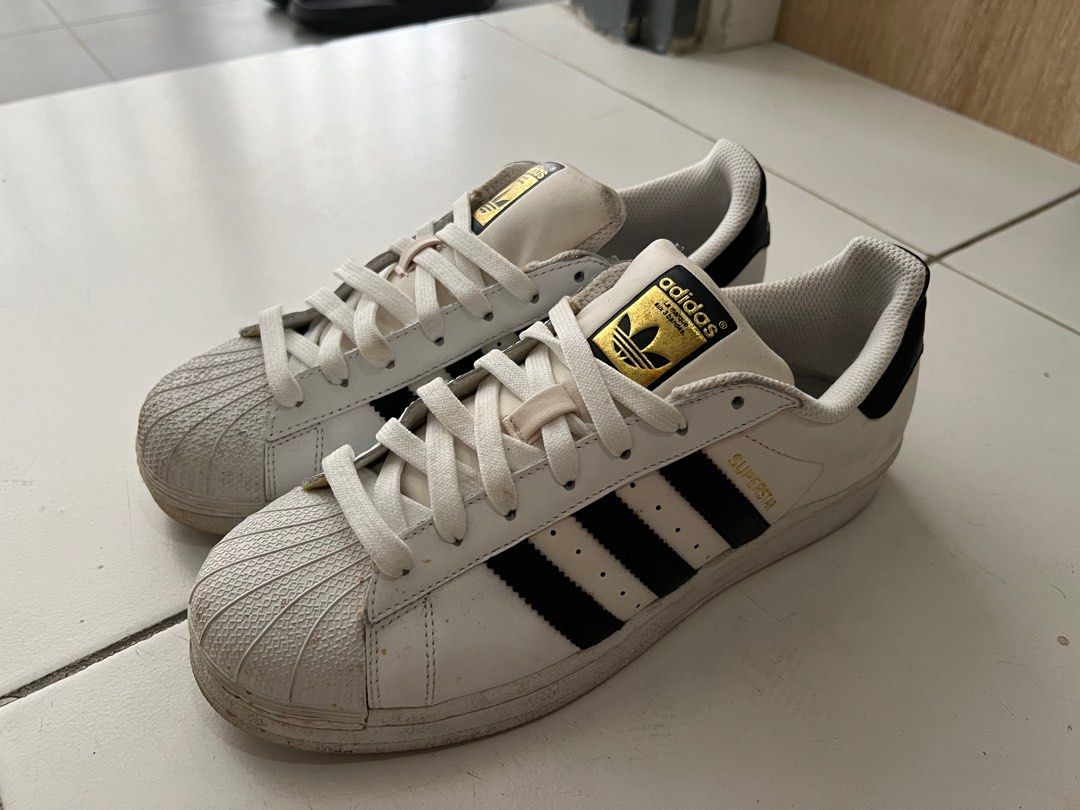 Superstar adidas mass hotsell