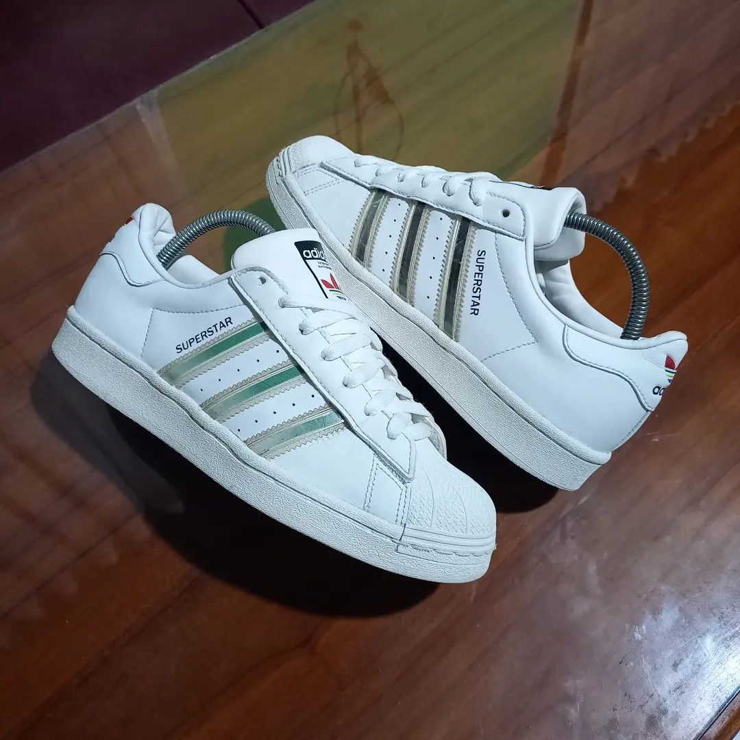 ADIDAS SUPERSTAR INTERCHANGEABLE STRIPES Fesyen Pria Sepatu