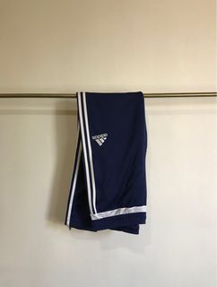 (Category: ) located in . Submitted by restock.thrift (Listing ID 1269808367, Image 1). Description: .