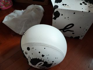 （分類：）位於 。 由 valverde 提交（商品編號 1269798323，圖片 1）。簡介： 。