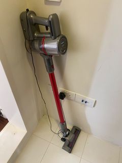 Airbot vaccum cleaner
