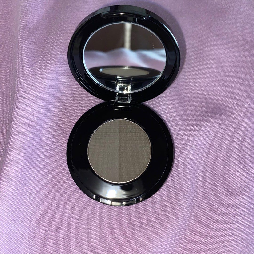 Anastasia Beverly Hills Brow Powder Duo (Shade: Ash Brown), Beauty &  Personal Care, Face, Makeup on Carousell