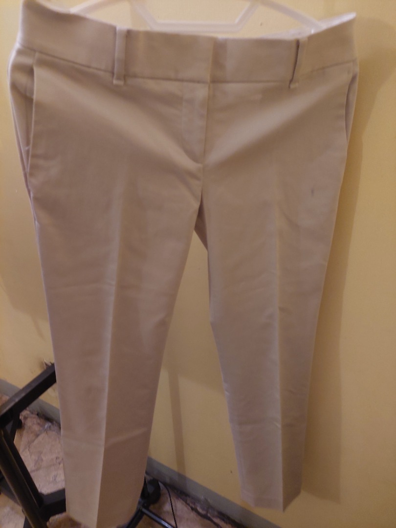 Ann taylor top khaki pants