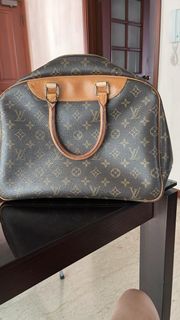 Authentic Louis Vuitton Trouville Vanity Bag in coated Canvas Gold Hardware