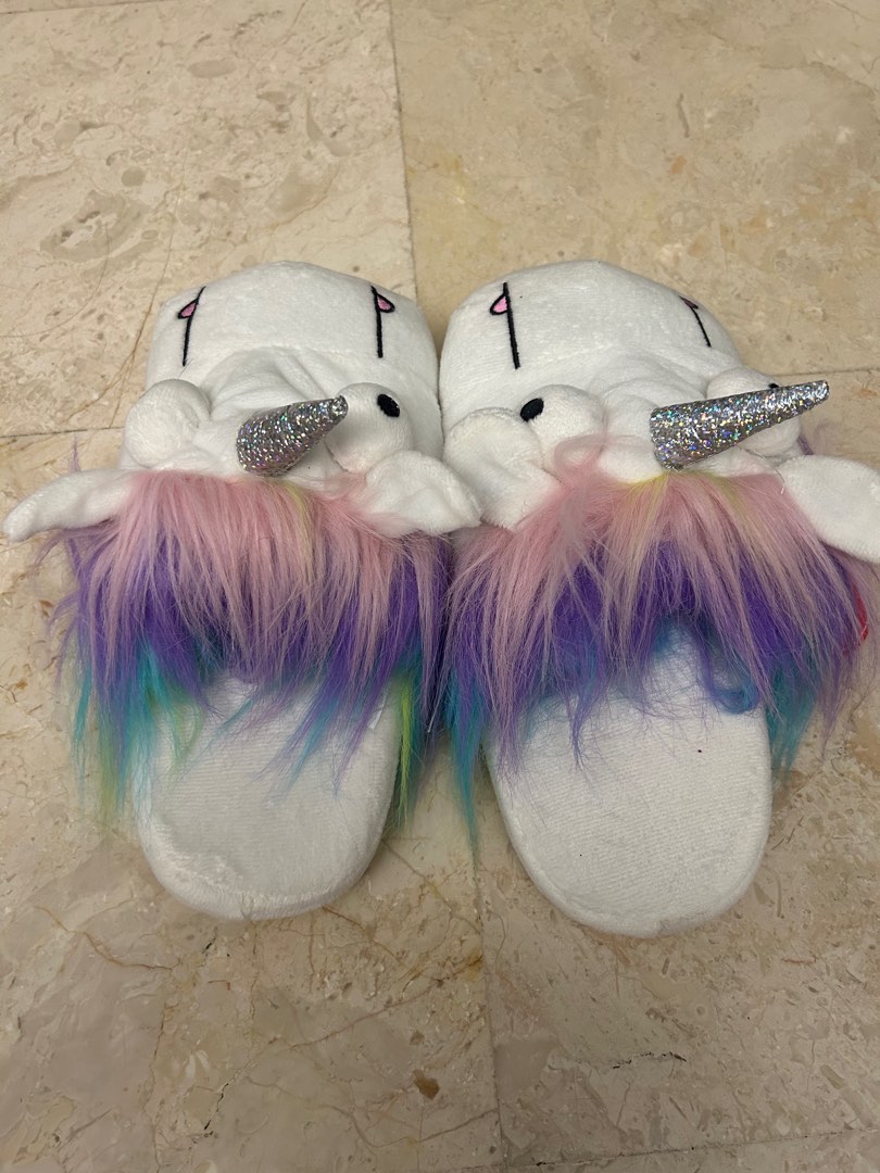 Fuzzy sale unicorn slippers