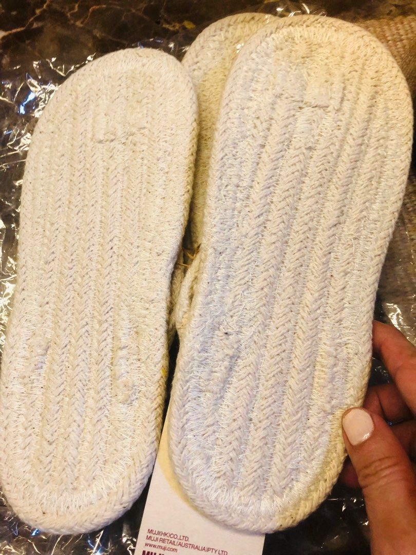 Bedroom slippers australia discount