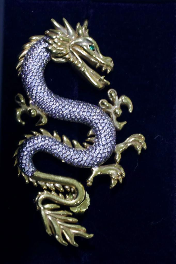 Gold dragon cheap ear cuff