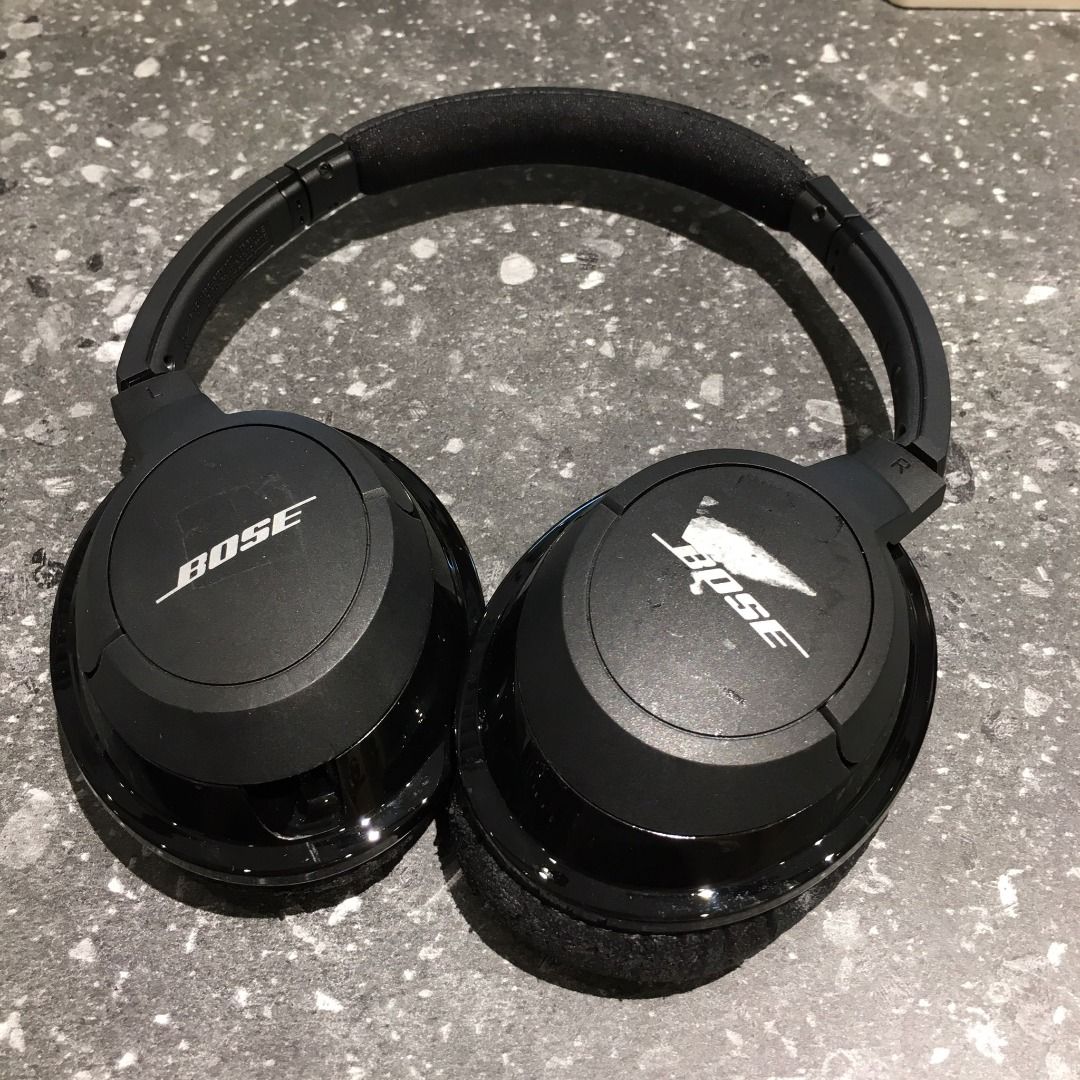 Bose AE2W Headphone Demo 242 Audio Headphones Headsets on