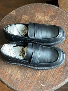 Brandnew Rubi Platform/Loafer Shoes