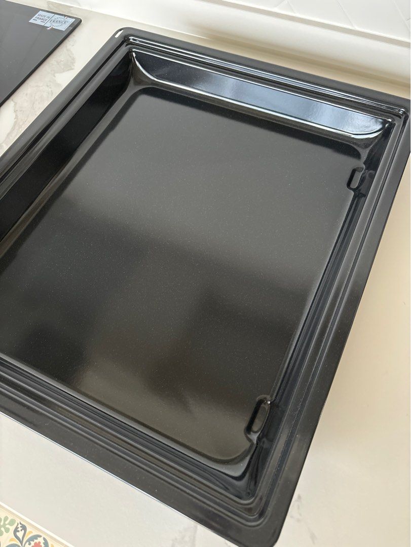 Brandt oven drip tray, TV & Home Appliances, Kitchen Appliances, Ovens