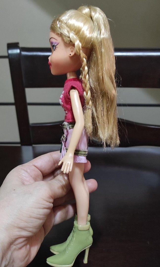 Bratz Cloe Funk Out Doll Hobbies Toys Toys Games on Carousell
