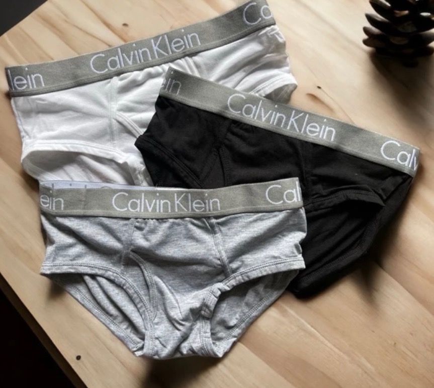 2XIST Essential Cotton Contour Pouch Brief Underwear, Men's Fashion,  Bottoms, New Underwear on Carousell