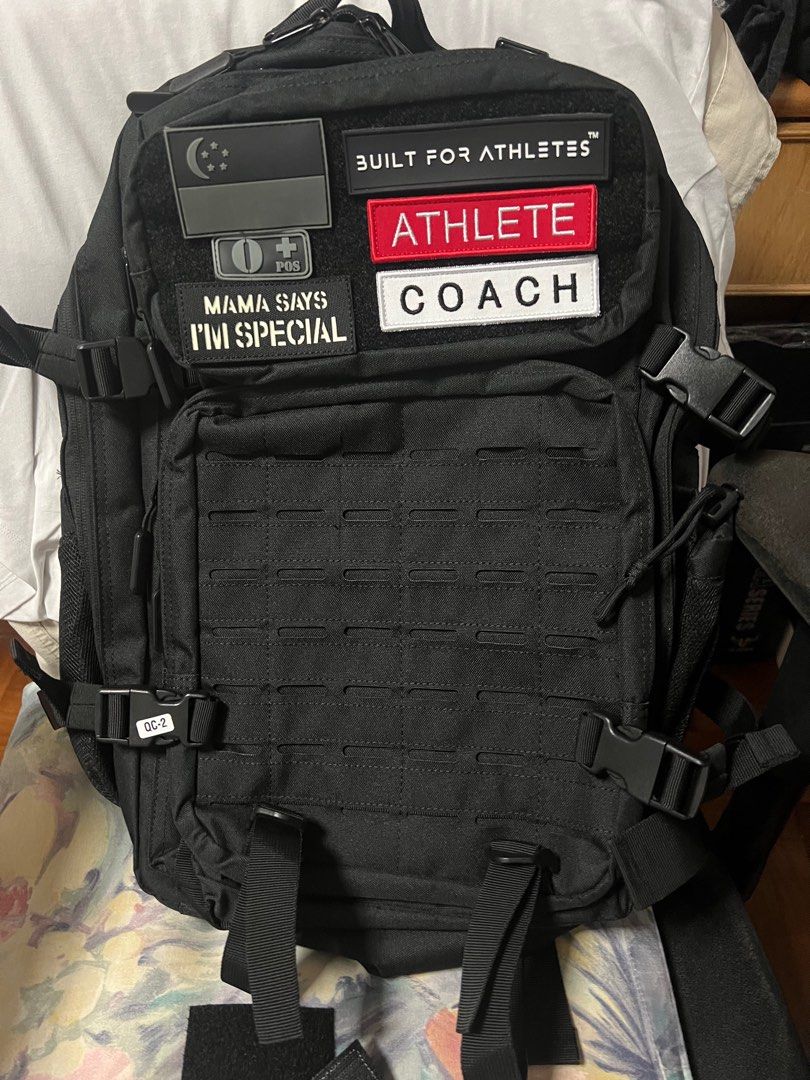 Black 45l hero 2.0 backpack sales