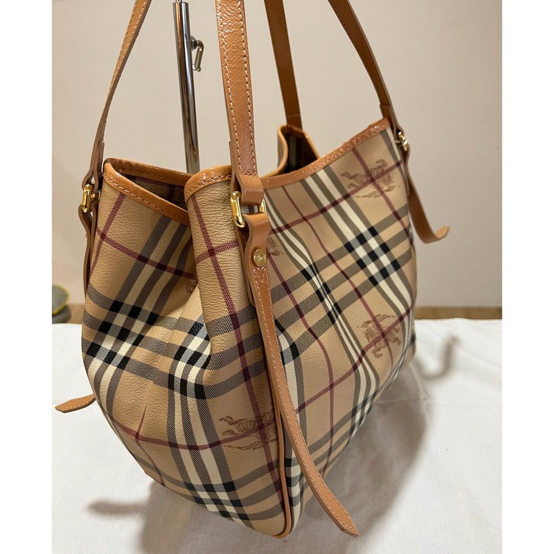 Burberry tote small sale
