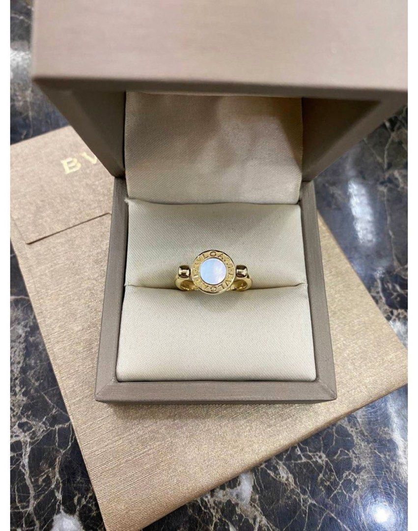 BVLGARI NO. 51 750 ROSE GOLD WITH MOTHER OF PEARL CARNELIAN
