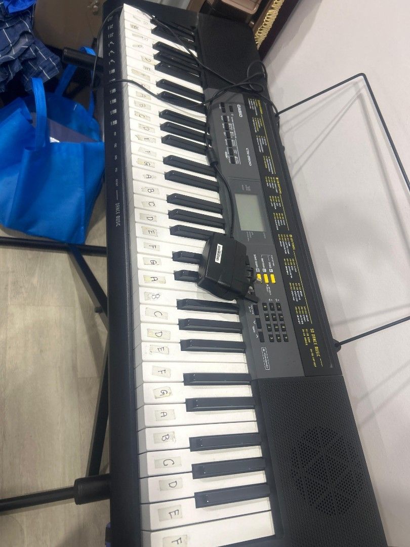 Casio Keyboard, Hobbies & Toys, Music & Media, Musical Instruments on Carousell