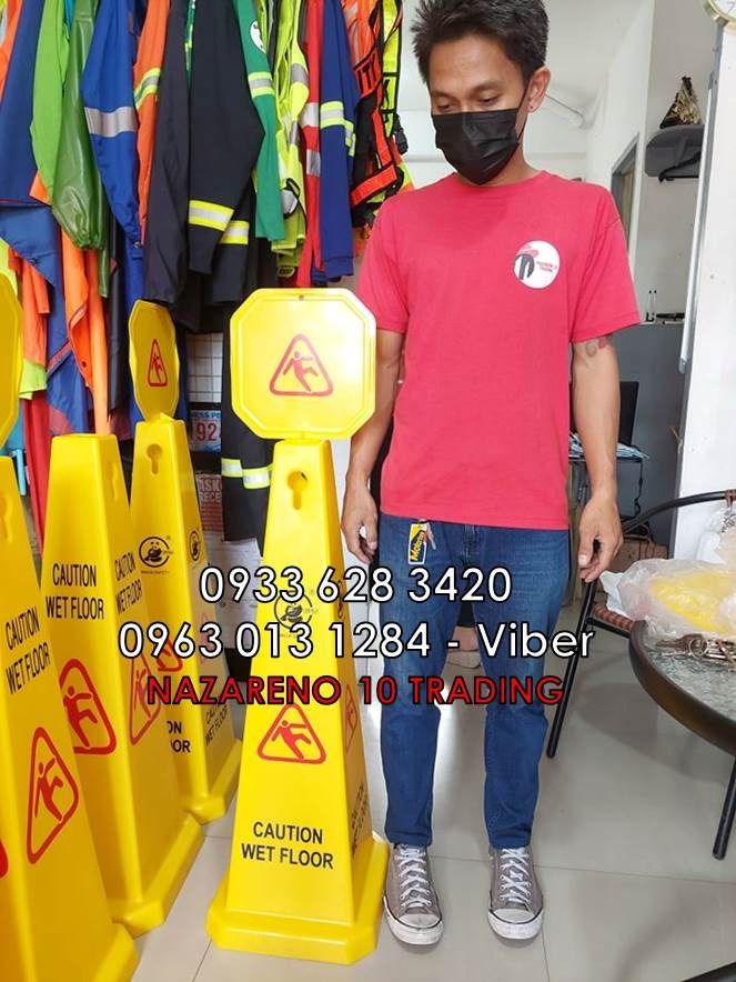 Caution wet floor Caution Sign, Looking For on Carousell