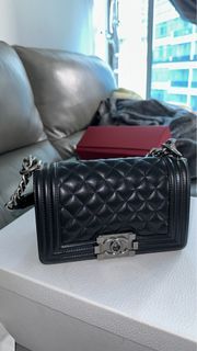 Chanel Boy small caviar