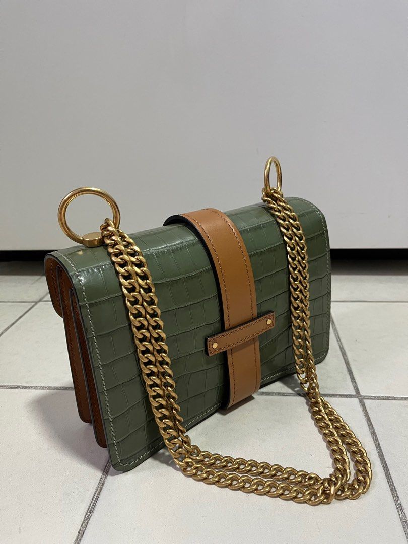 Chloe aby chain discount mini shoulder bag