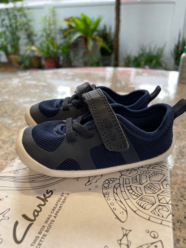 Clarks size 6 toddler shoes outlet