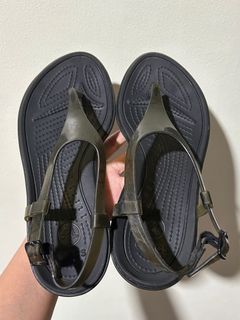 Crocs W6
