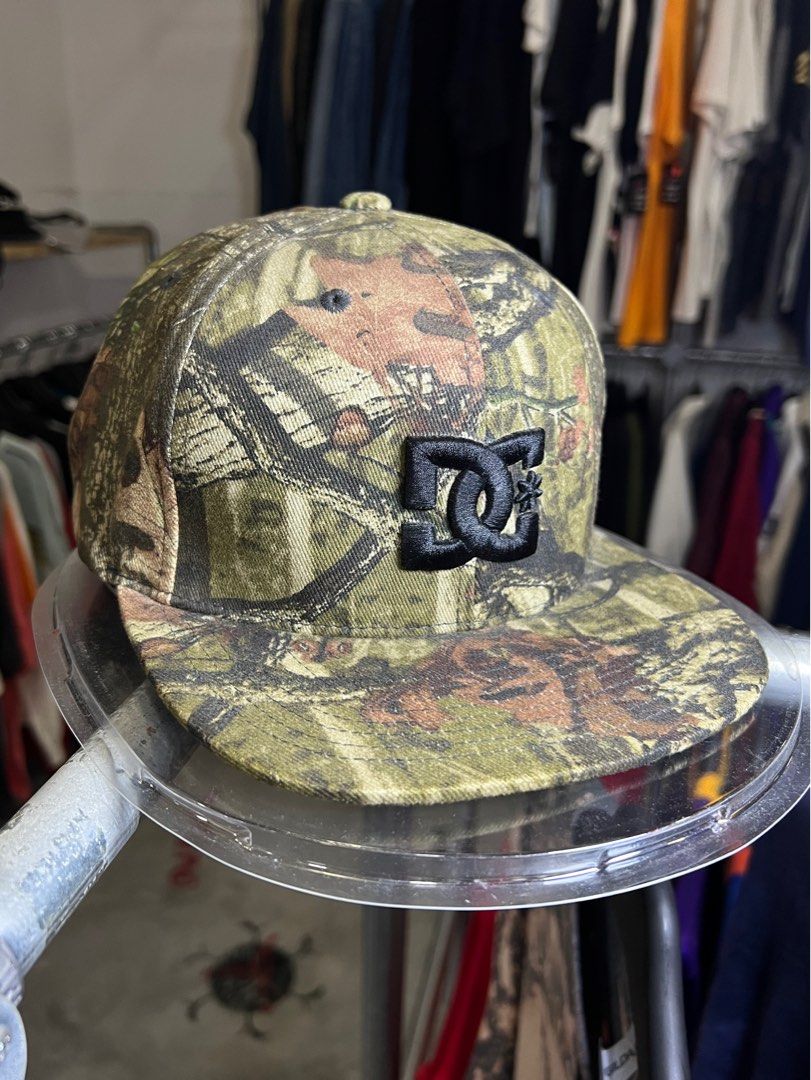 DCSHOECOUSA X STARTER REALTREE DESIGN CAP Men s Fashion Watches