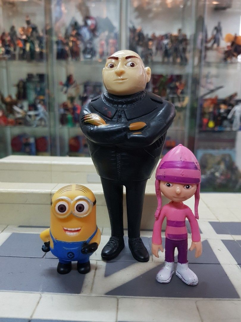 Despicable store me toys