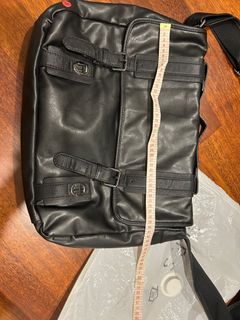 Esprit sling sales bag malaysia