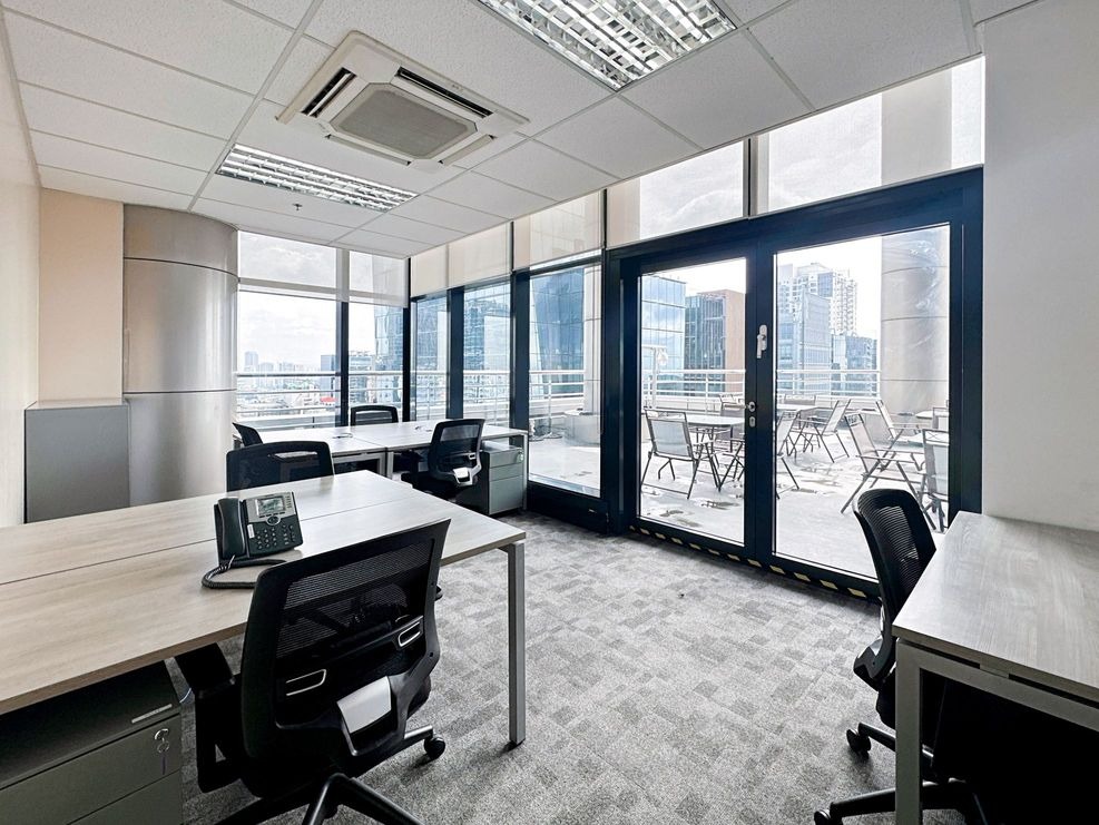 (Category: ) located in . Submitted by regus_official (Listing ID 1139826973, Image 1). Description: .