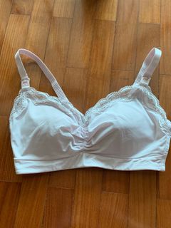 (Category: ) located in . Submitted by powderpinkk (Listing ID 1269430671, Image 1). Description: .