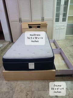 FS: SINGLE size BED SET *easy assembly *solid wood, ply wood, mat'ls *with head lamp, with pullout drawers