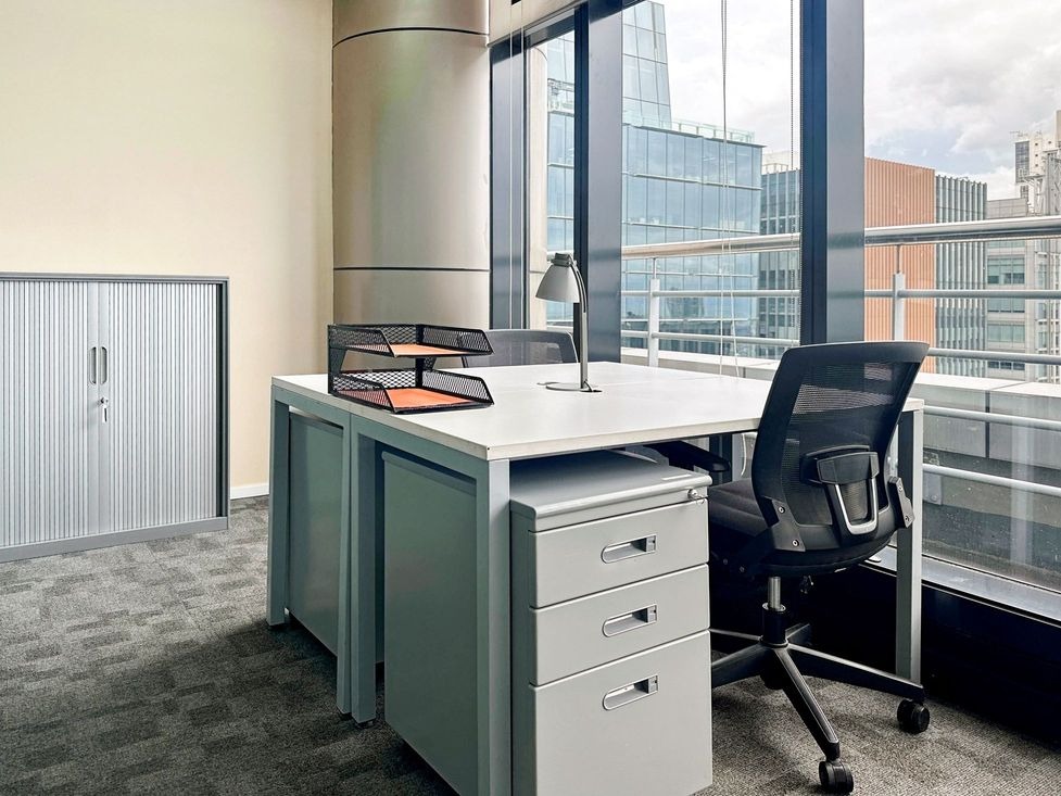 (Category: ) located in . Submitted by regus_official (Listing ID 1139826497, Image 1). Description: .