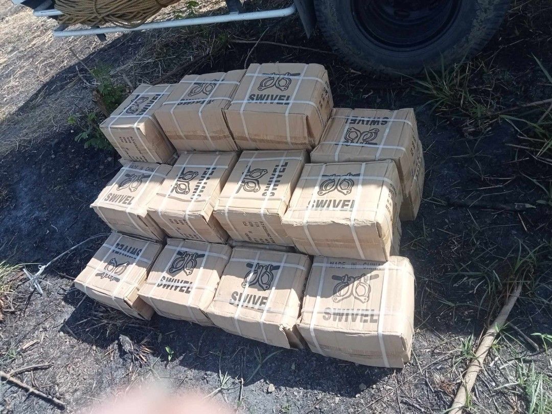 GI PIPES FOR SALE (Category: Construction Tools & Equipment) located in Valenzuela. Submitted by elizabeth.nietes (Listing ID 1269832720, Image 2). Description: TO GOD BE THE GLORY DELIVERED TO KAWIT CAVITE 300 PCS GI PIPE 1 1/2 1000PCS SWIVEL CLAMP 1 1/2 THANKS CLIENTS 🥰 🔥🔥 SCAFFOLDING MATERIAL🔥🔥 SCAFFOLDING SET SCH 20/40 GI PIPES ANGLE BARS SWIVEL & FIXED CLAMP LADDER CATWALK TUBULARS ETC. 😍GI PIPE 1 1/2 Price starts @390each😍 Direct pla