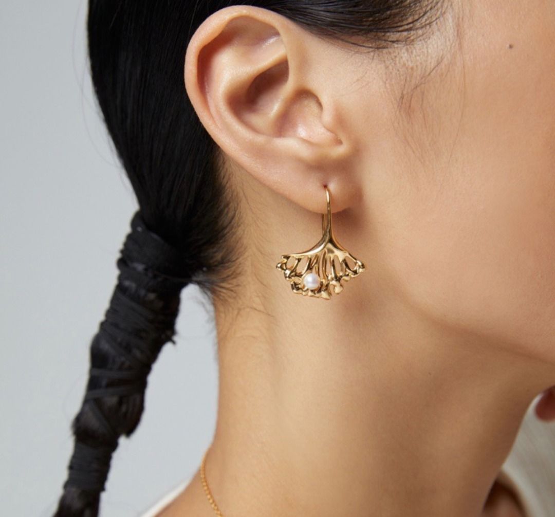 Gold sales ginkgo earrings