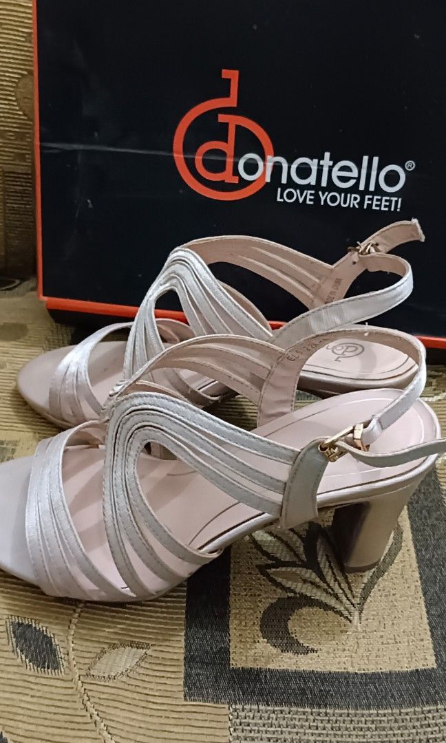 High heels donatello hot sale