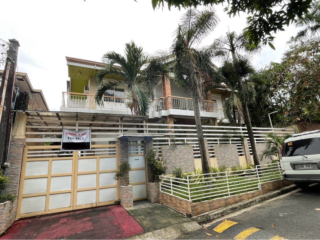 House & Lot for Sale in Batasan Hills Quezon City, Property, For Sale